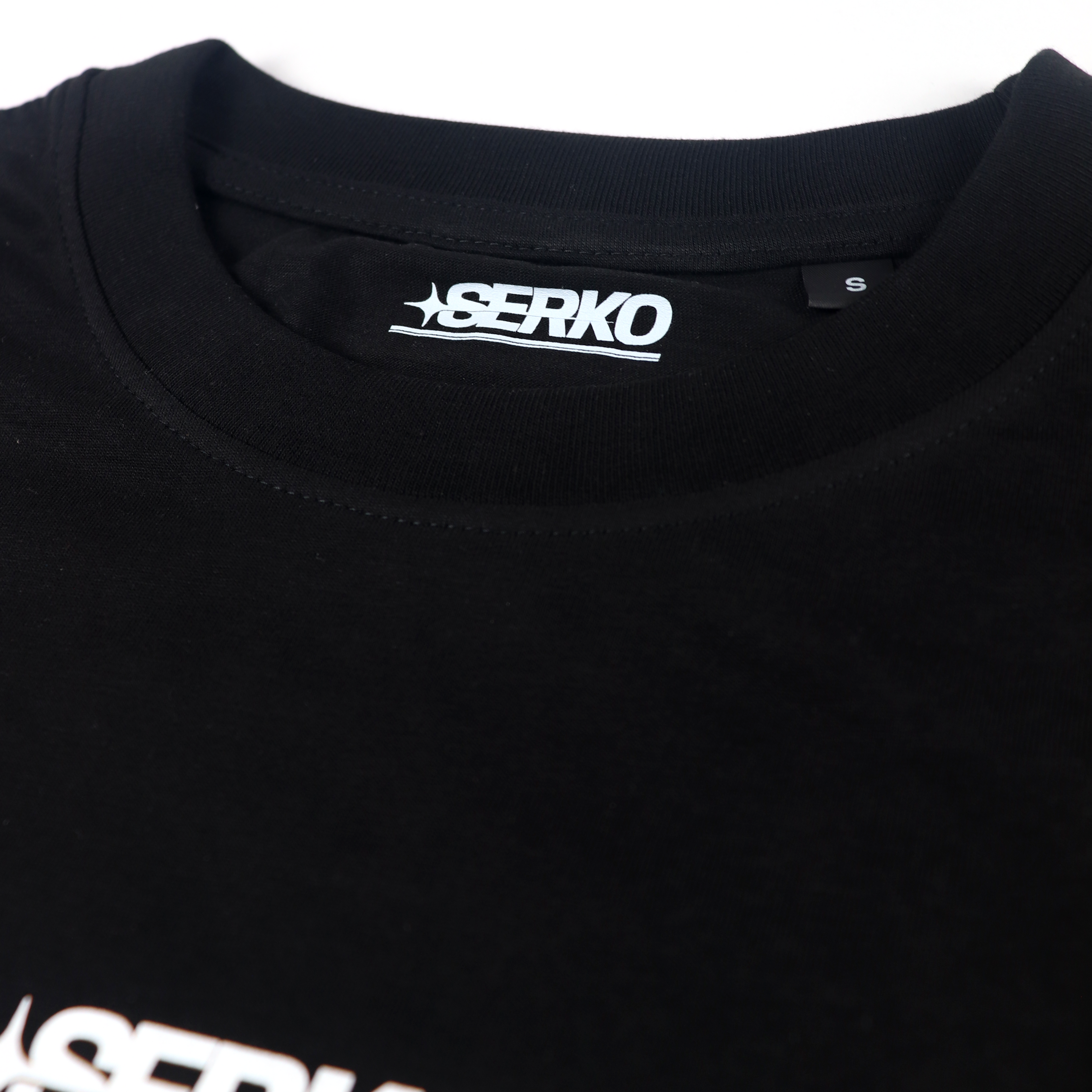 Camiseta "SERKO" Negra